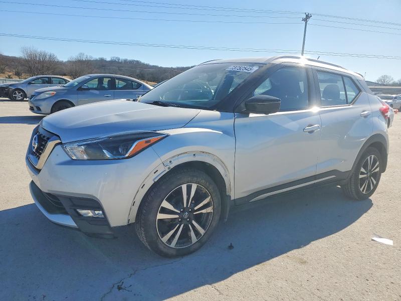 2018 NISSAN KICKS — VIN 3N1CP5CU4JL527521