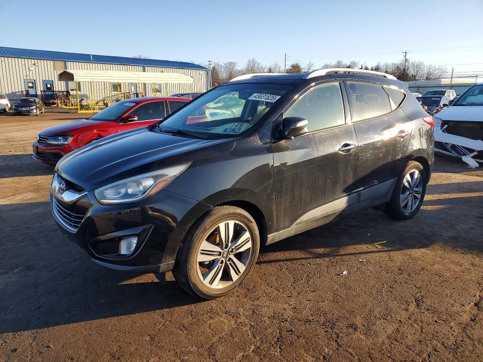 2015 HYUNDAI TUCSON — VIN KM8JUCAG4FU118393