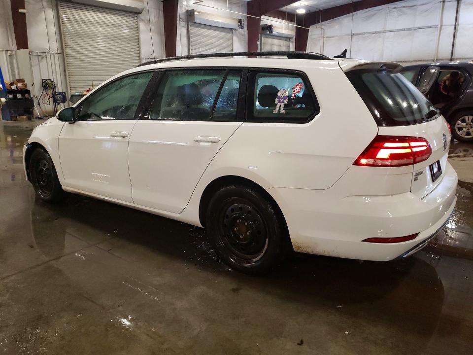 3VWD17AU1JM752679