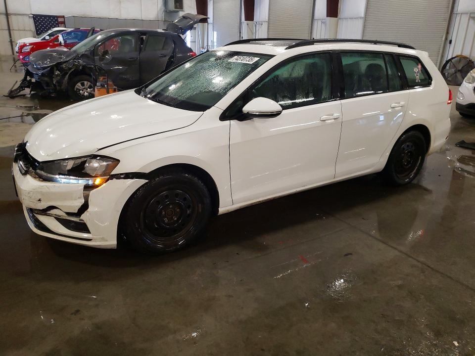 3VWD17AU1JM752679