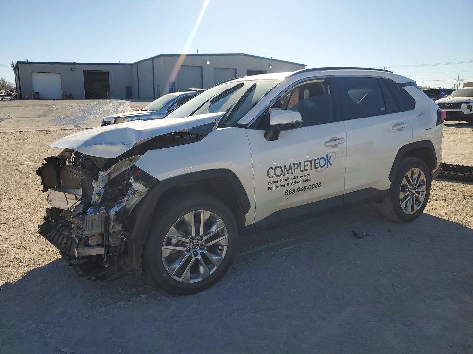 2024 TOYOTA RAV 4 — VIN 2T3C1RFV4RW329729