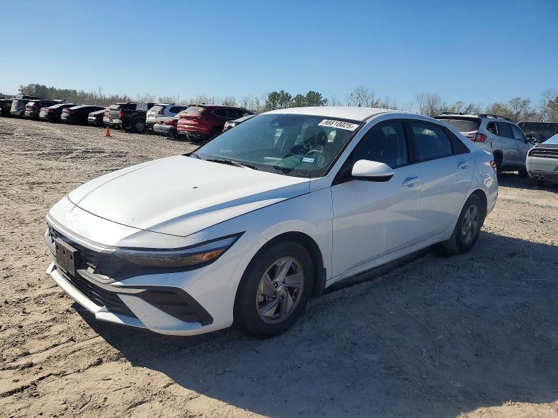 2024 HYUNDAI ELANTRA SE — VIN KMHLL4DG9RU695986
