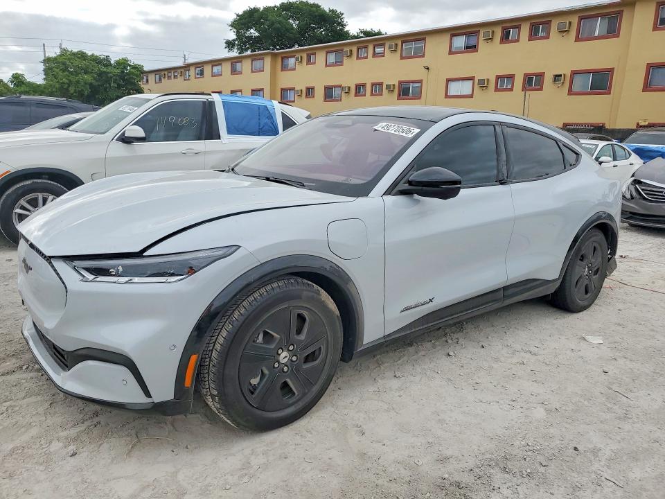2022 FORD MUSTANG MACH-E — VIN 3FMTK2SUXNMA42596