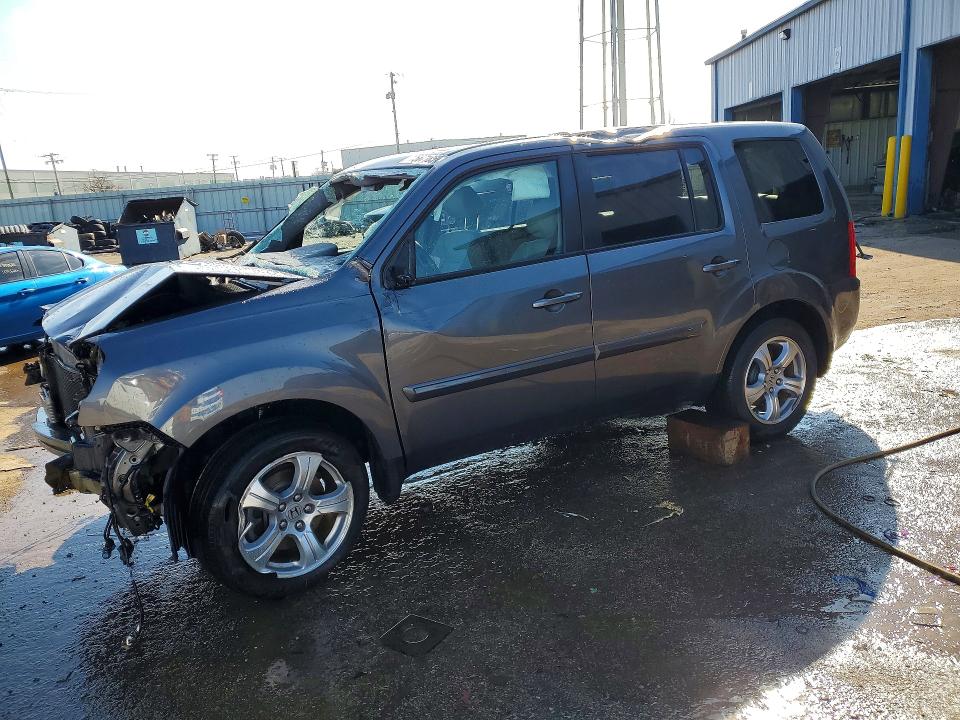 2015 HONDA PILOT — VIN 5FNYF4H76FB021388