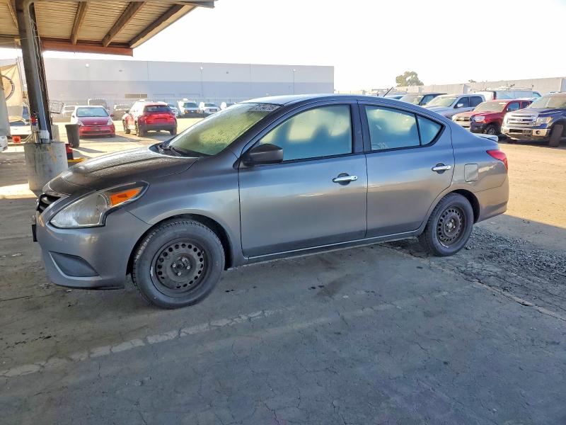 2016 NISSAN VERSA S — VIN 3N1CN7AP8GL814559