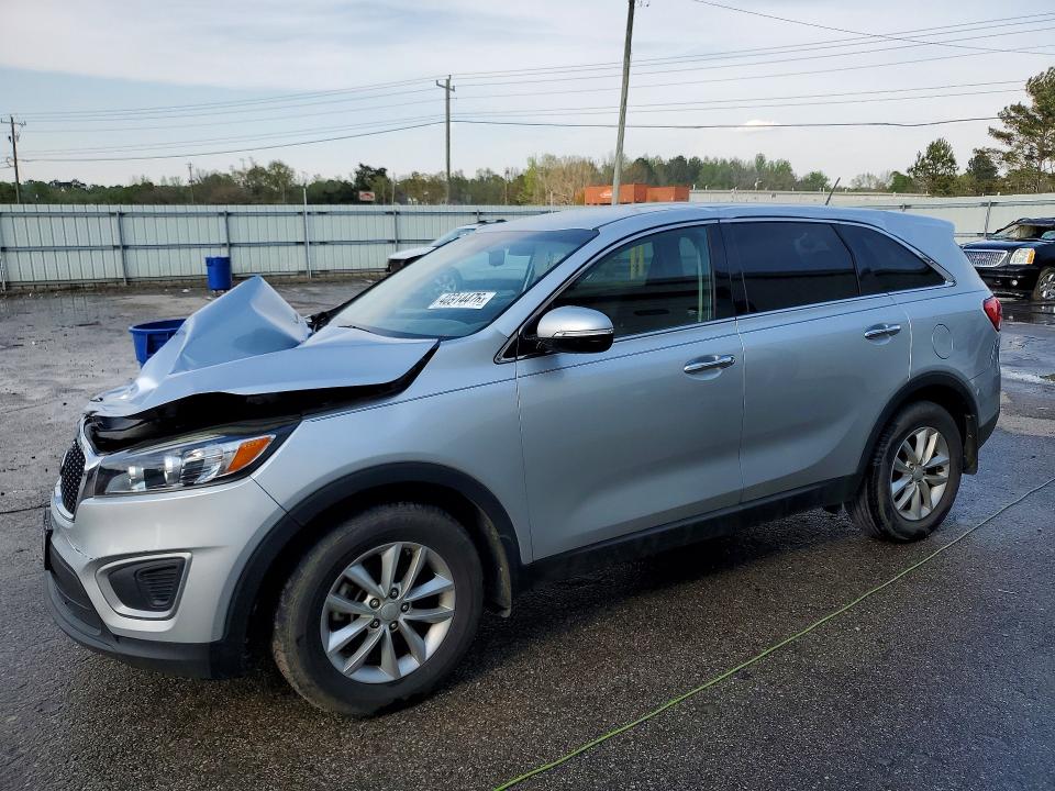 2016 KIA SORENTO — VIN 5XYPG4A35GG099610