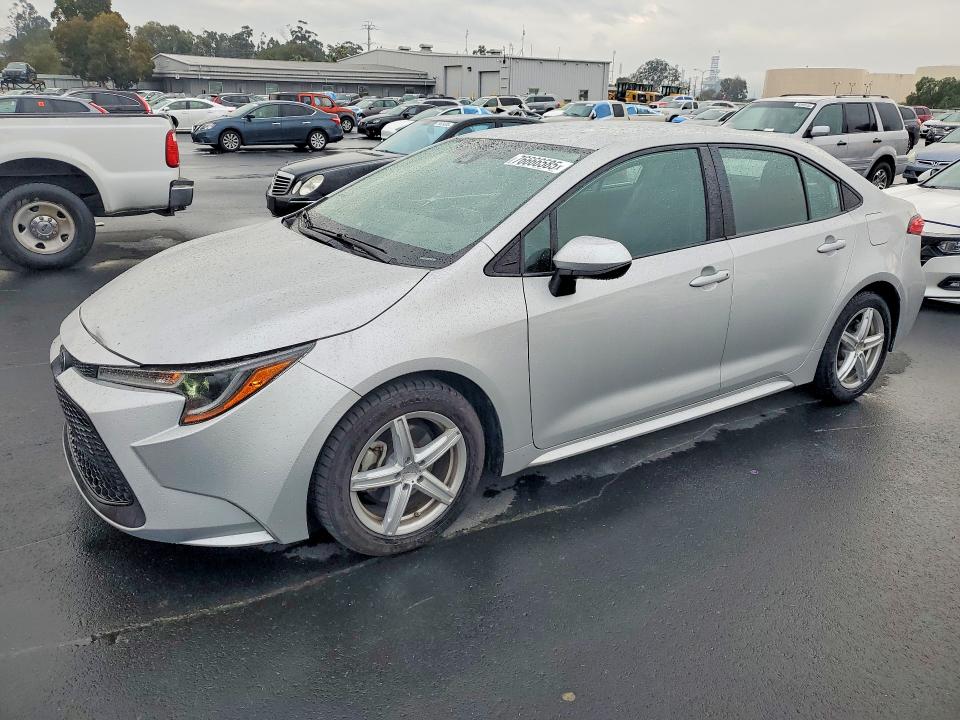 2020 TOYOTA COROLLA LE — VIN 5YFEPRAE1LP032837
