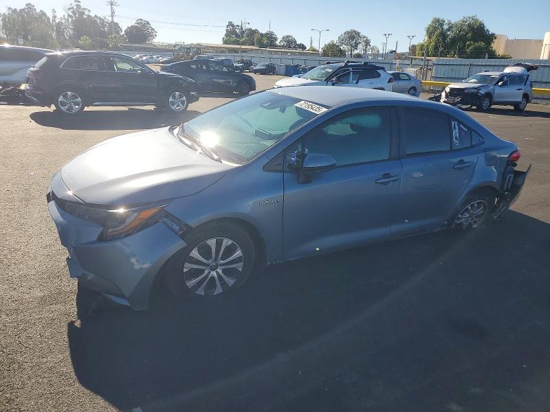 2021 TOYOTA COROLLA — VIN JTDEAMDE0MJ010852