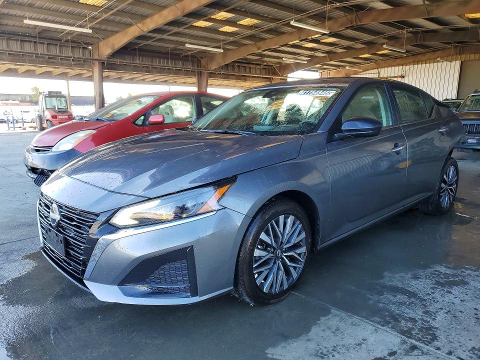 2025 NISSAN ALTIMA — VIN 1N4BL4DV5SN340317