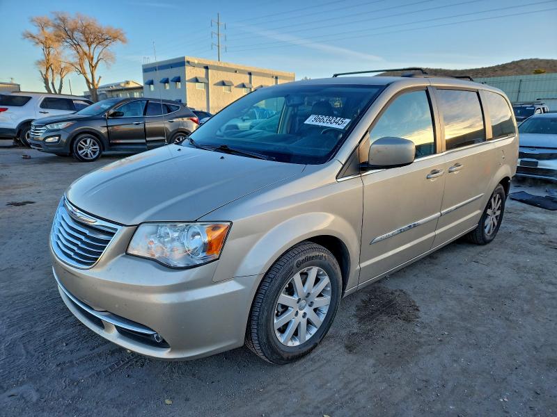 2013 CHRYSLER TOWN & COU — VIN 2C4RC1BG5DR744722