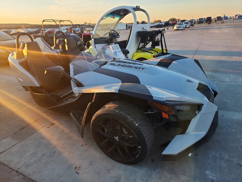 2022 POLARIS SLINGSHOT — VIN 57XAATHD1N8149981