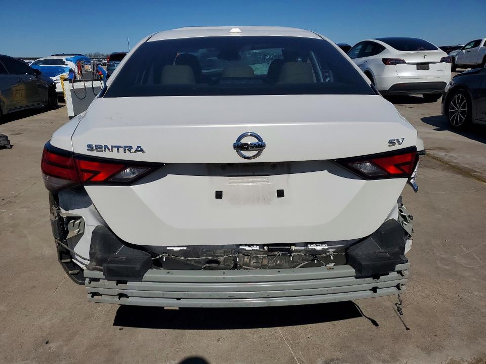 3N1AB8CV1NY256197