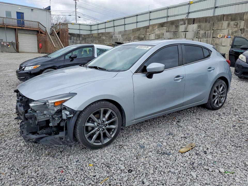 2018 MAZDA 3 — VIN 3MZBN1M37JM263358
