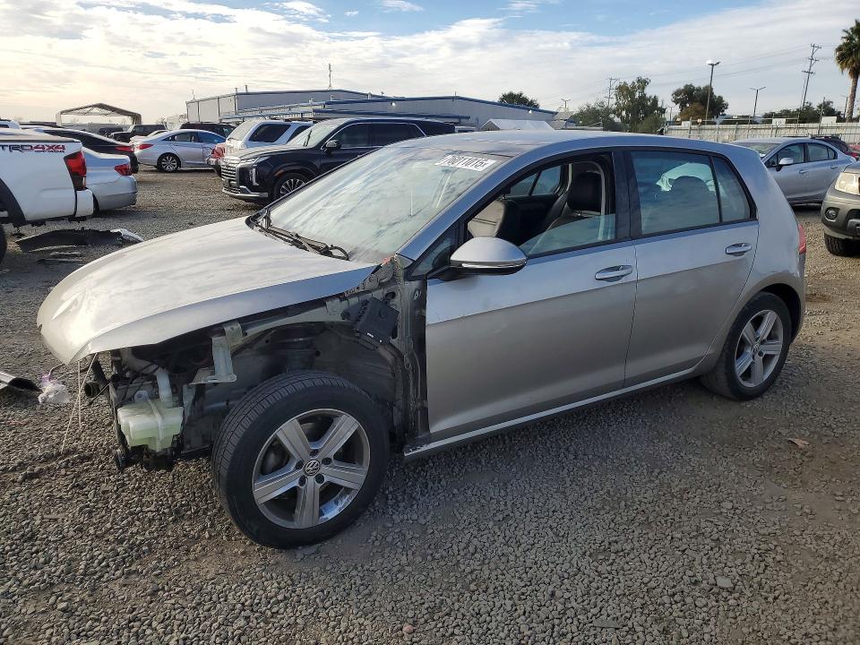 2017 VOLKSWAGEN GOLF — VIN 3VW217AU4HM027692