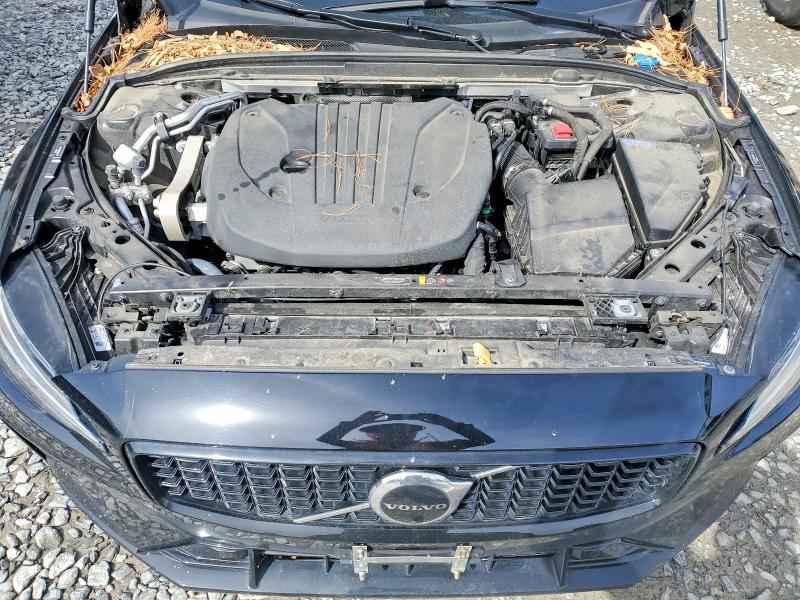 7JRL12TW1PG250176