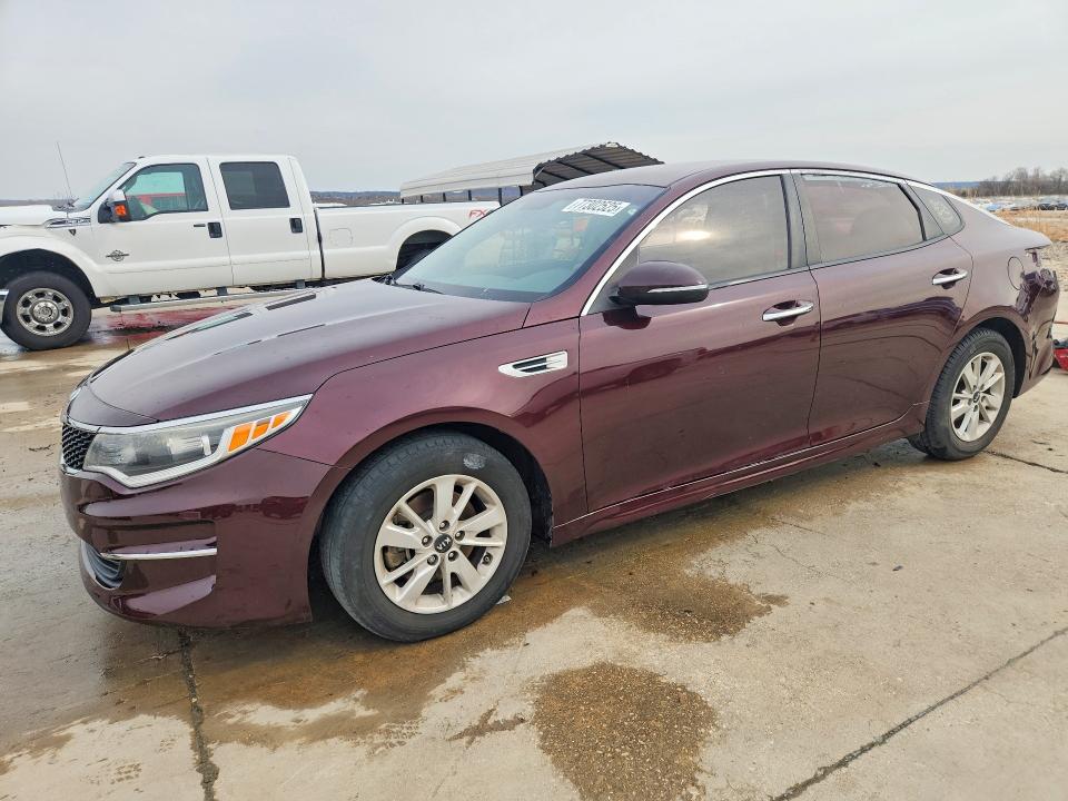2016 KIA OPTIMA — VIN 5XXGT4L3XGG032014