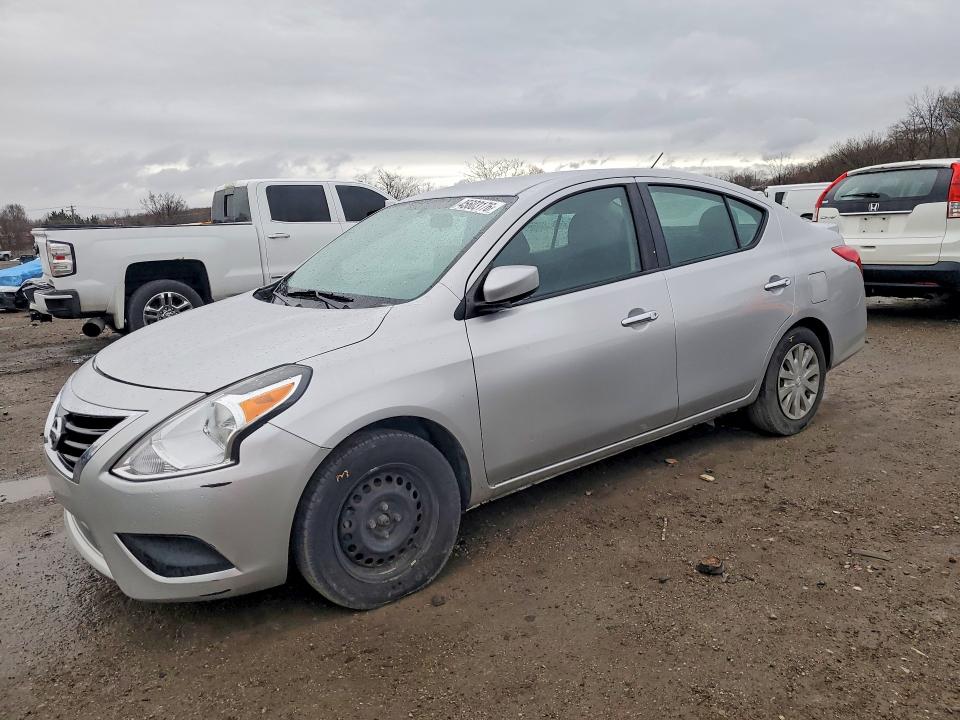 2017 NISSAN VERSA — VIN 3N1CN7AP5HK411484