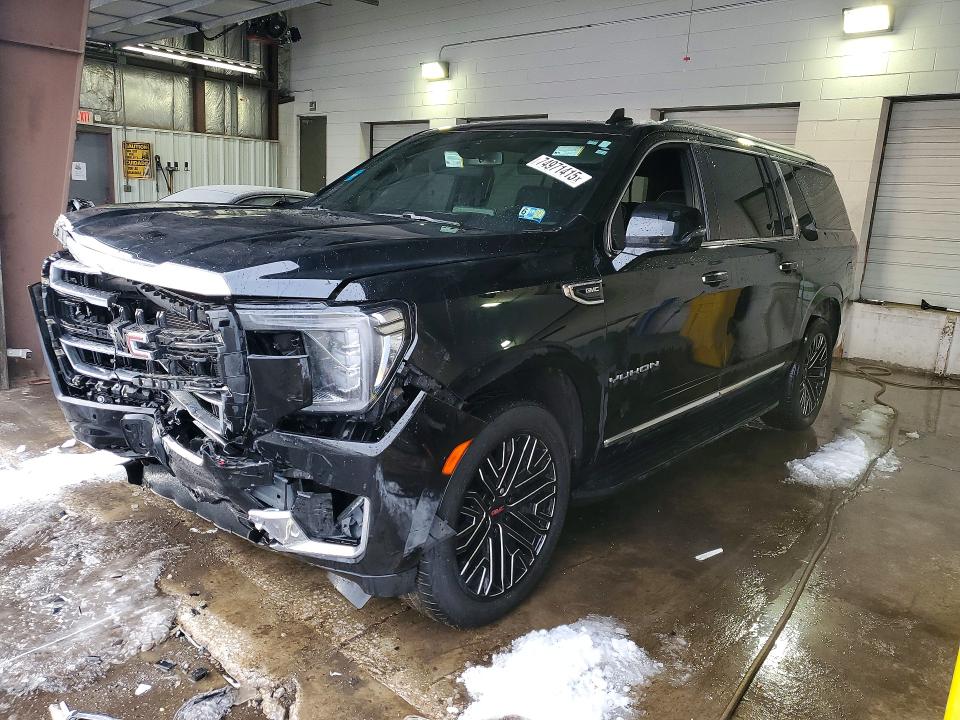2021 GMC YUKON XL — VIN 1GKS2GKD7MR140368