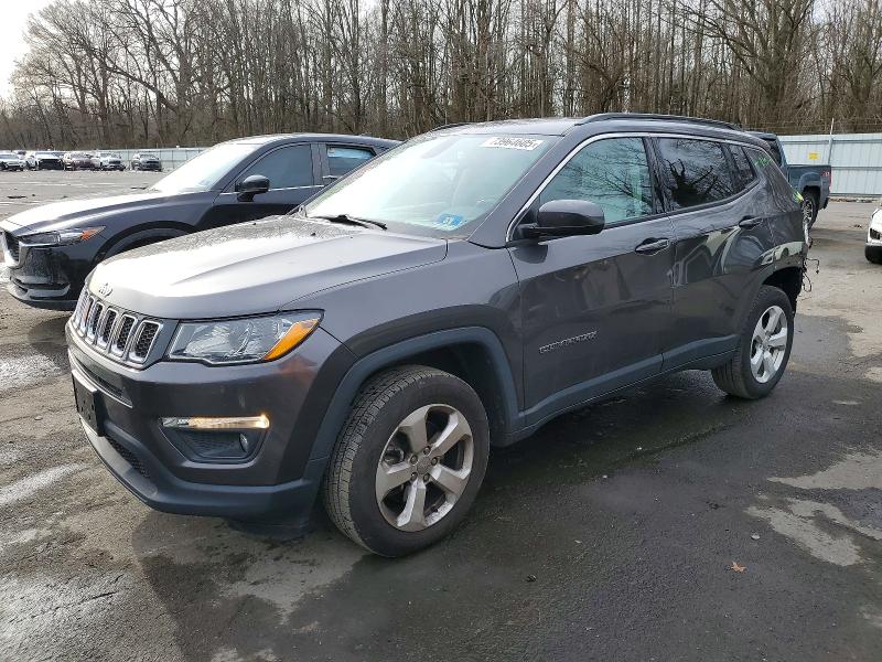 2019 JEEP COMPASS — VIN 3C4NJDBB2KT812351