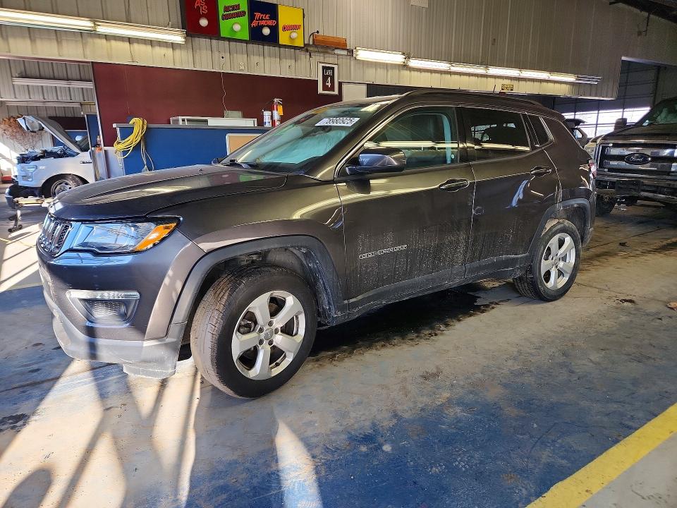 2017 JEEP COMPASS — VIN 3C4NJDBB0HT651927