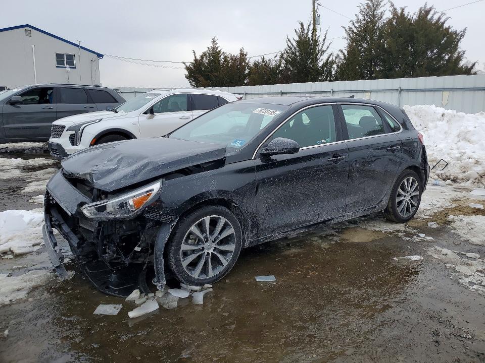 2019 HYUNDAI ELANTRA GT — VIN KMHH35LE4KU102861