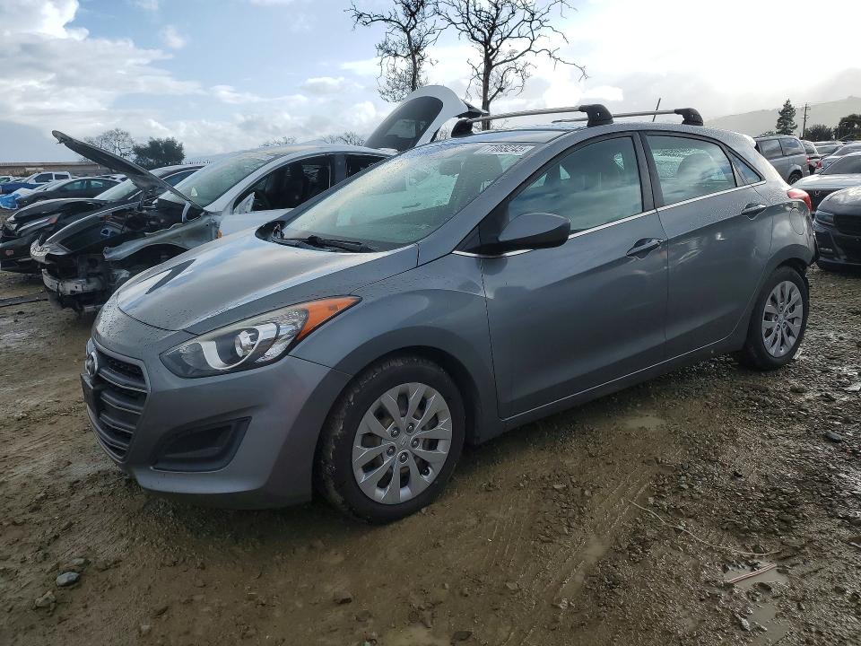 2017 HYUNDAI ELANTRA GT — VIN KMHD35LH5HU383537