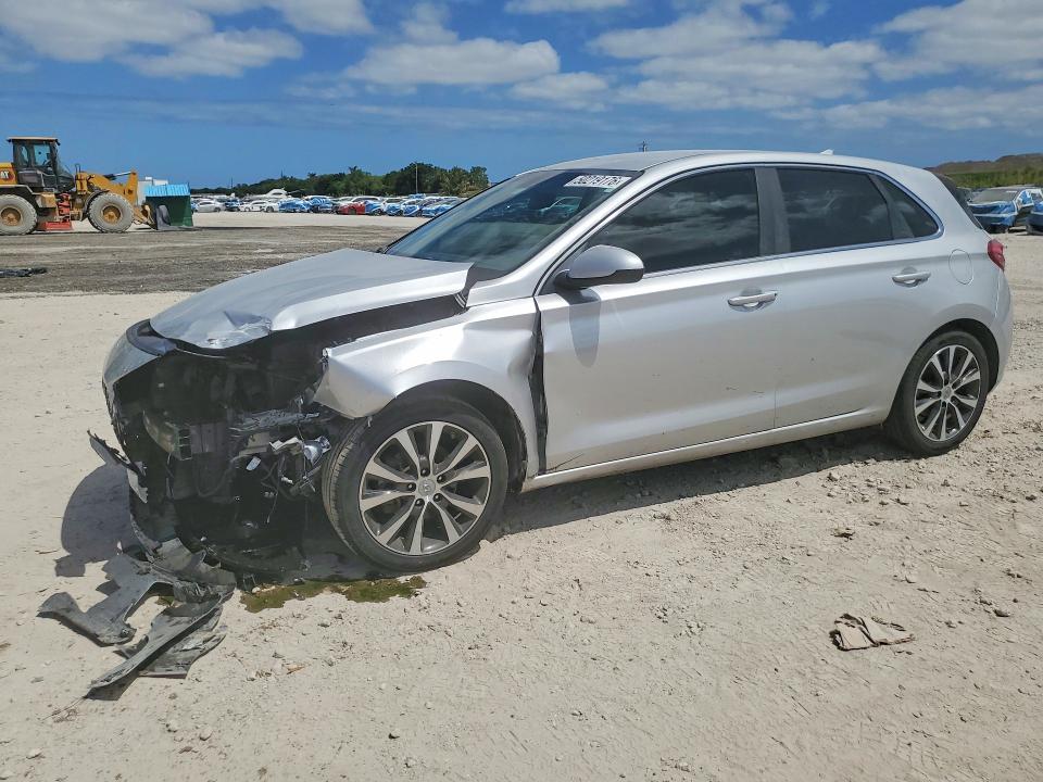2018 HYUNDAI ELANTRA GT — VIN KMHH35LE5JU063857