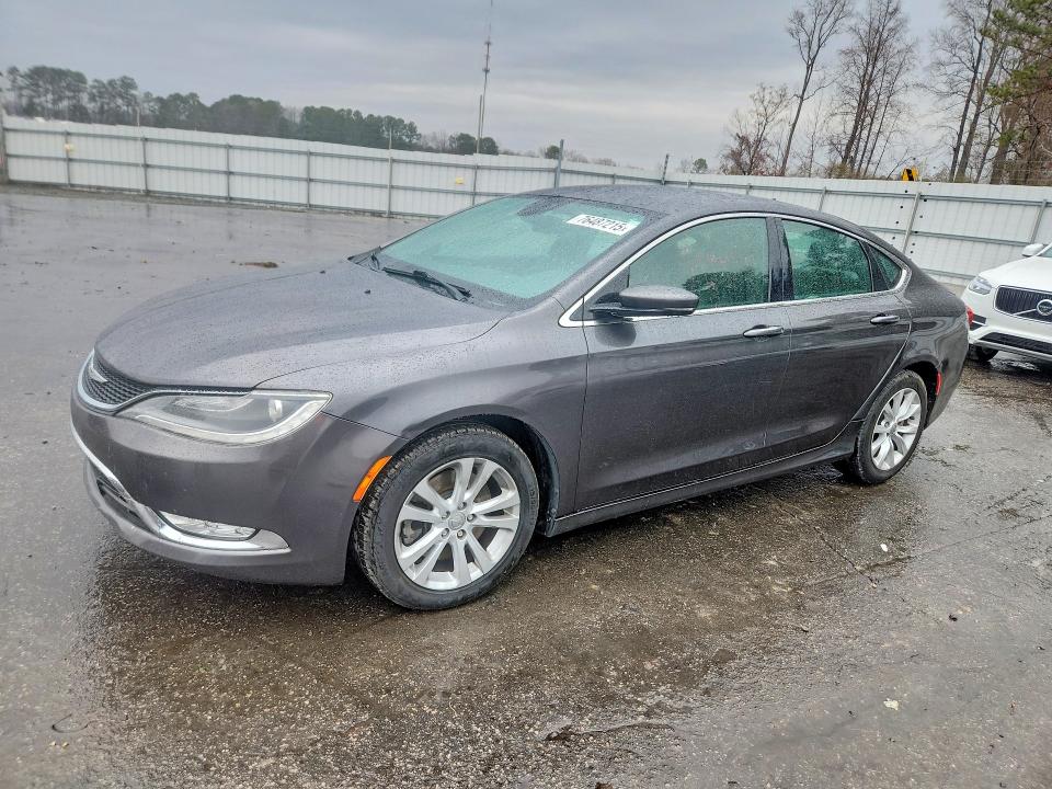2015 CHRYSLER 200 — VIN 1C3CCCCGXFN515358