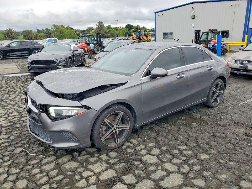 W1K3G4EB9MJ316237