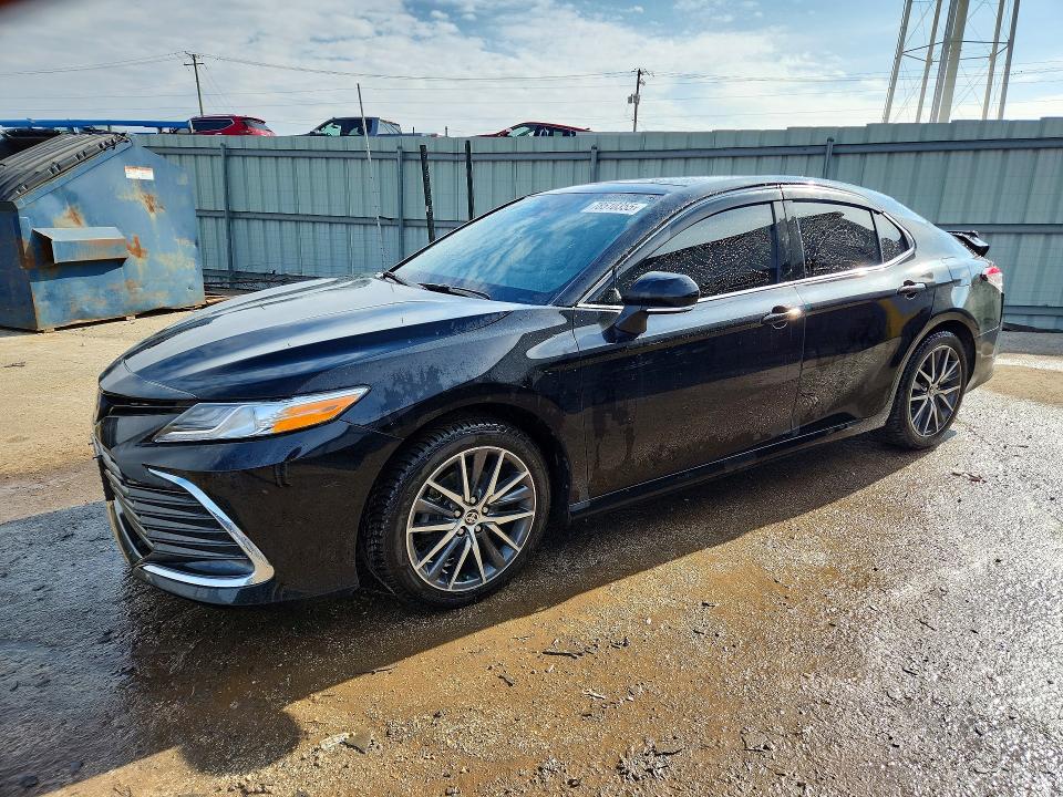 2021 TOYOTA CAMRY — VIN 4T1F11BK5MU031220