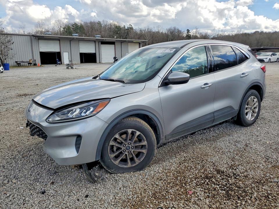 2021 FORD ESCAPE — VIN 1FMCU0G60MUB33640