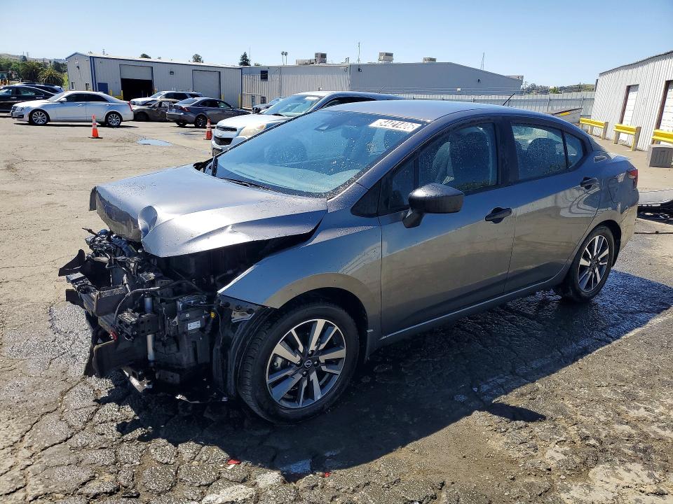 2024 NISSAN VERSA — VIN 3N1CN8DV9RL929352