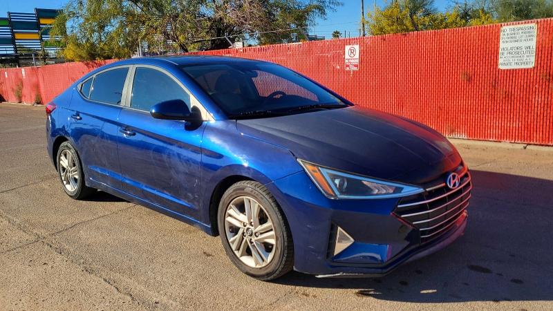 2019 HYUNDAI ELANTRA SE — VIN 5NPD84LF8KH448624