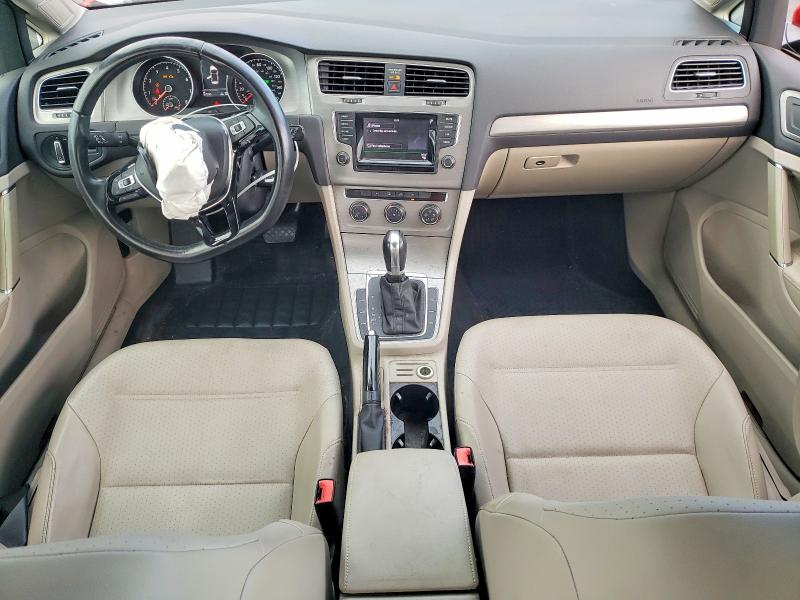 3VW217AUXFM018377