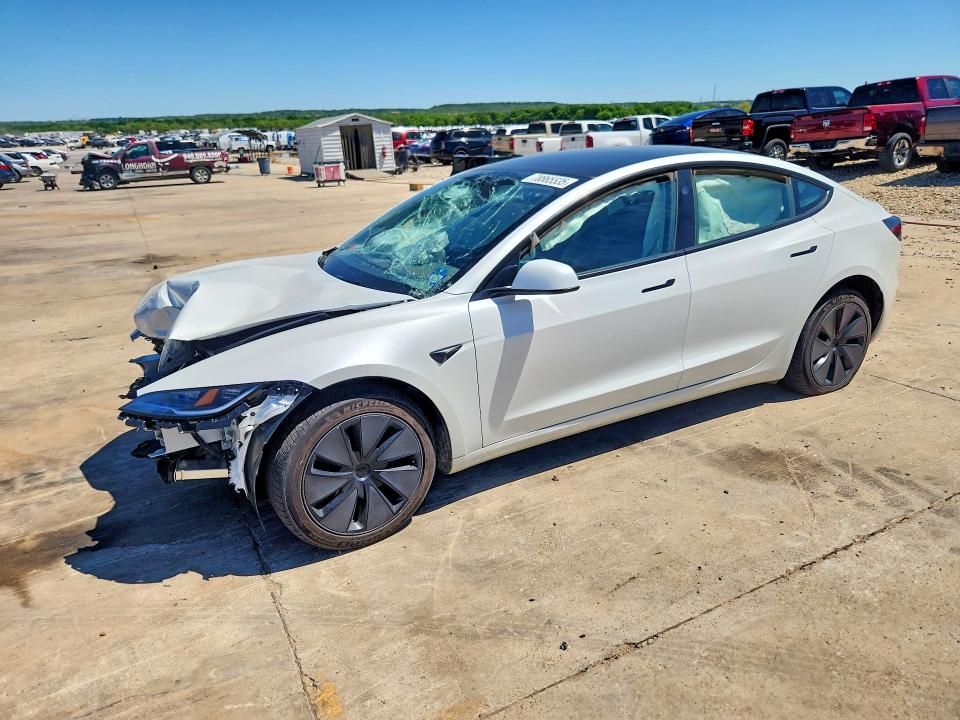 2025 TESLA MODEL 3 — VIN 5YJ3E1EA5SF042626