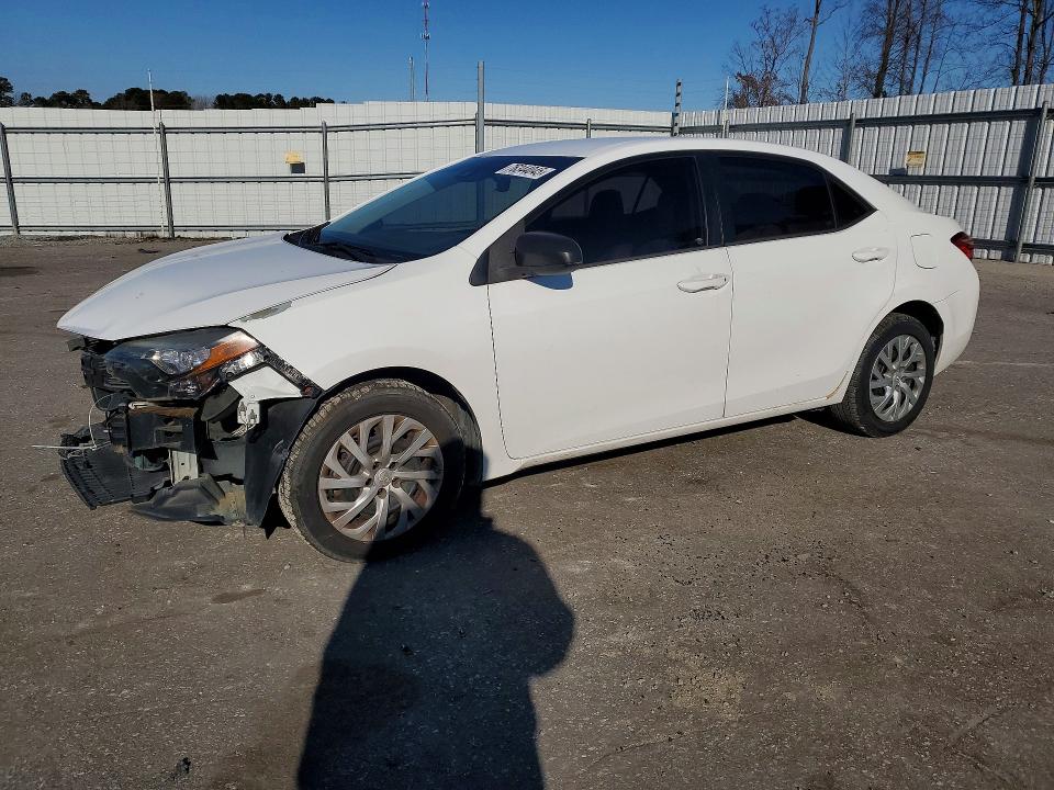 2017 TOYOTA COROLLA — VIN 5YFBURHE2HP724582