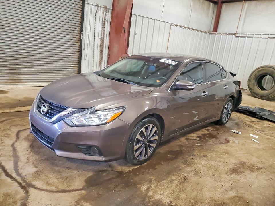 2017 NISSAN ALTIMA — VIN 1N4AL3AP3HC238093