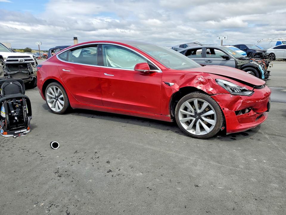 5YJ3E1EAXJF042930