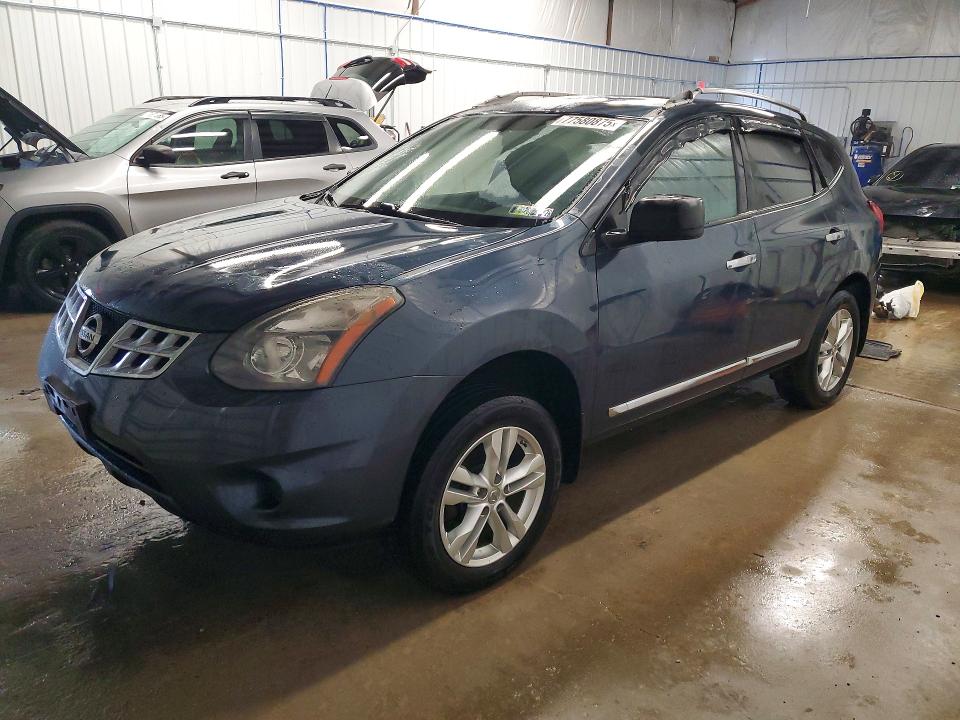 2015 NISSAN ROGUE SELECT — VIN JN8AS5MV1FW253419