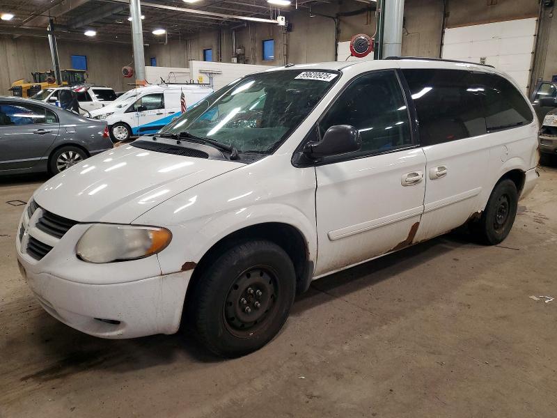 2006 CHRYSLER TOWN & COU — VIN 1A4GP44R16B753120