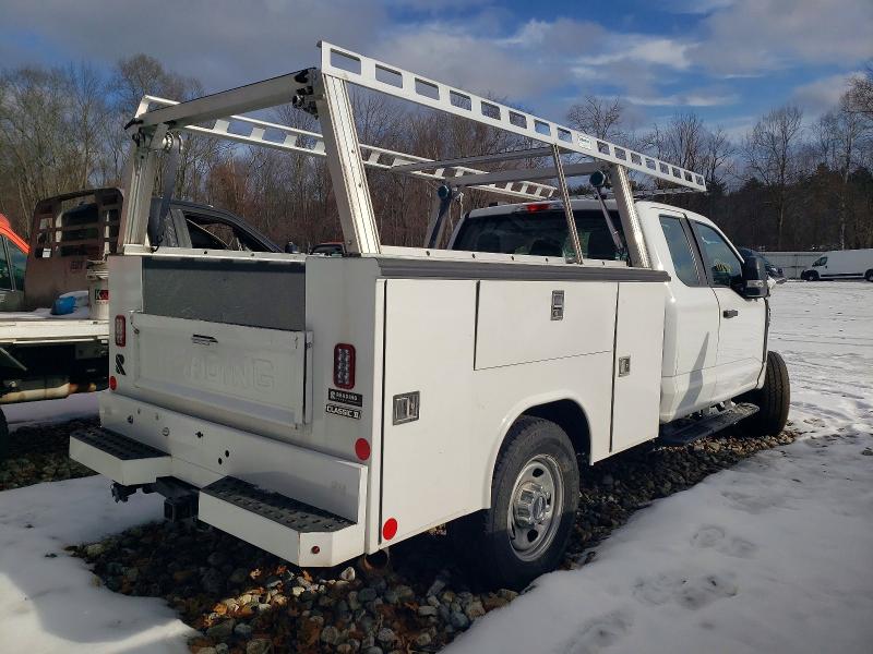 1FT8X3BA9PEC92718