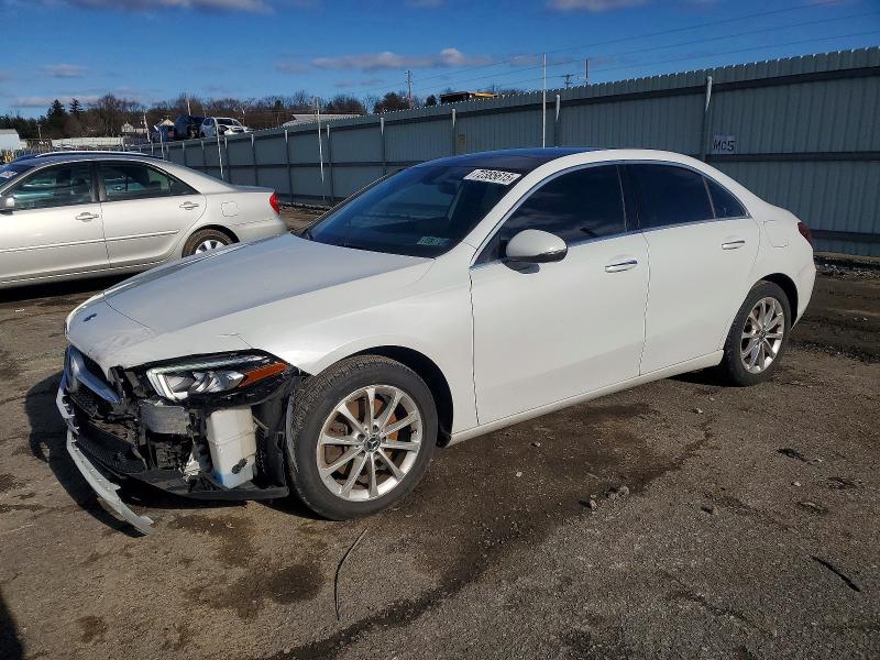 2019 MERCEDES-BENZ A 220 4MAT — VIN WDD3G4FB7KW026495