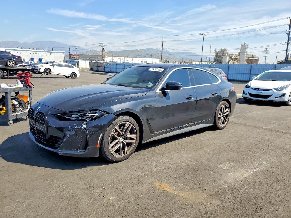 2022 BMW 430 I — VIN WBA63AV03NFM04105
