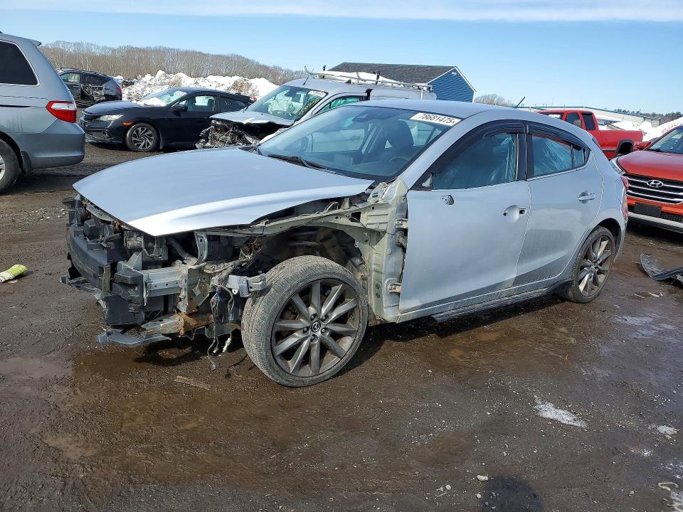 2018 MAZDA 3 — VIN 3MZBN1L34JM180861