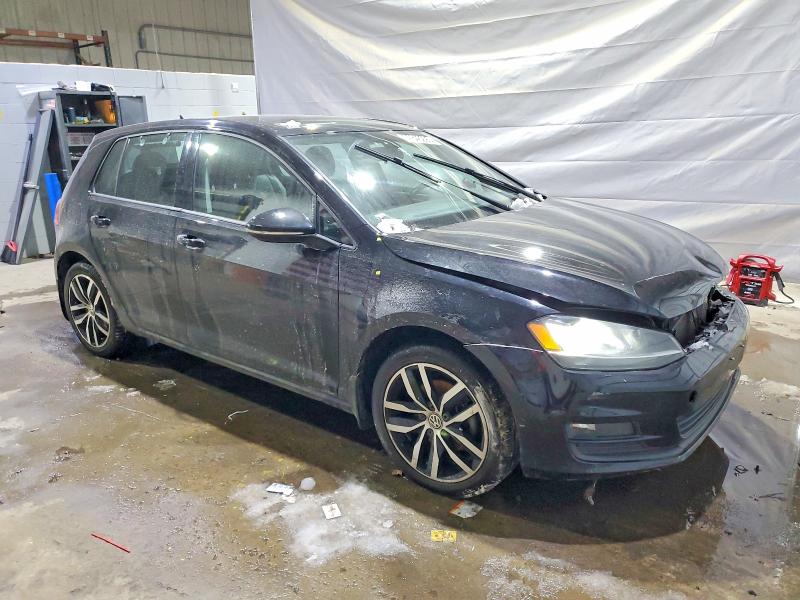 3VW217AU7FM102365