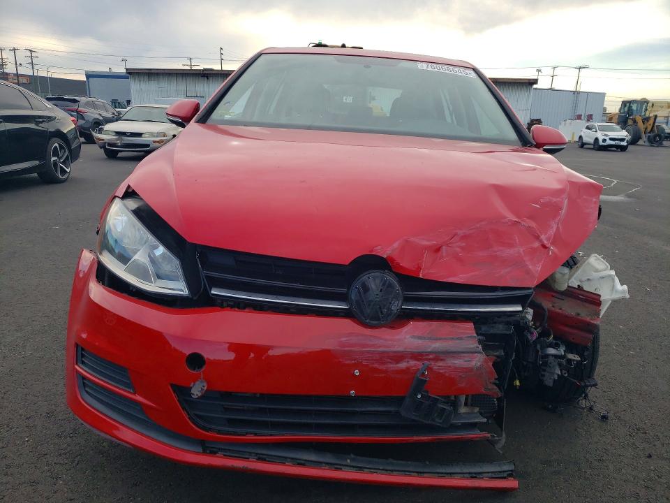 3VW217AUXFM018377