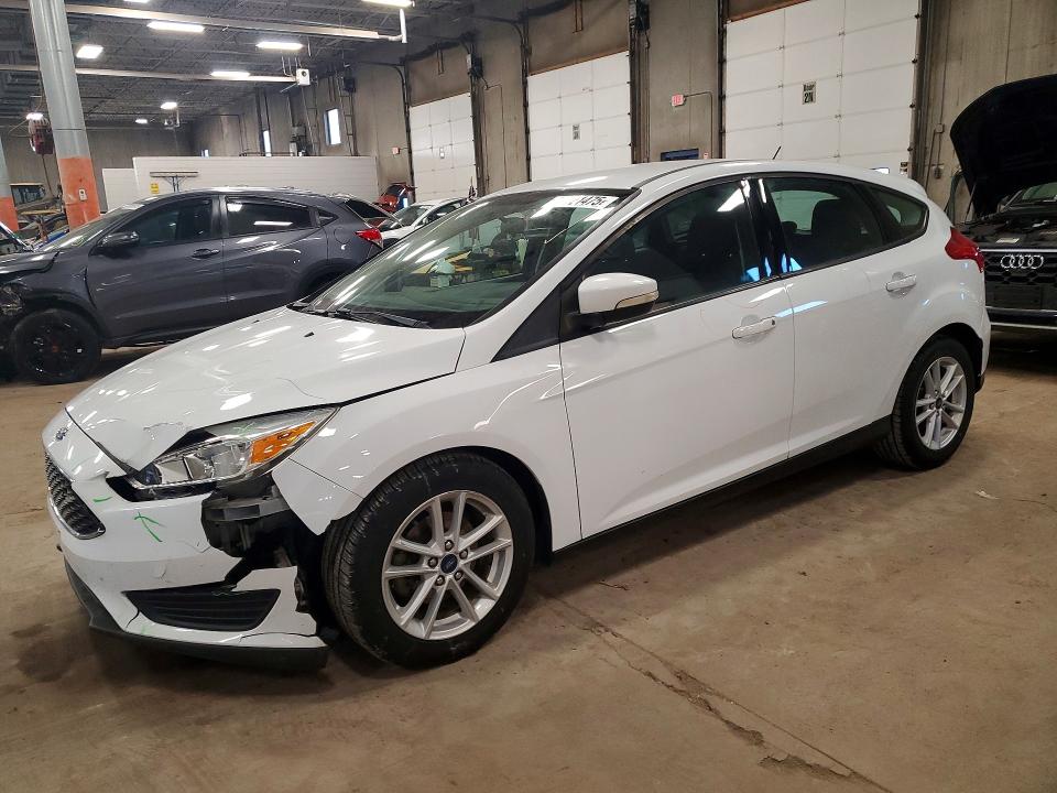 2017 FORD FOCUS SE — VIN 1FADP3K25HL247365
