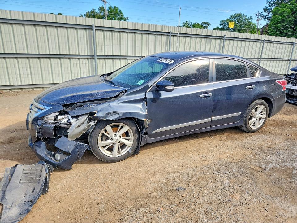 2015 NISSAN ALTIMA — VIN 1N4AL3AP5FN303916