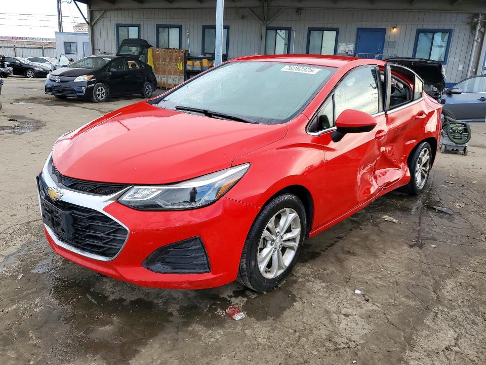 2019 CHEVROLET CRUZE — VIN 1G1BE5SM9K7107378