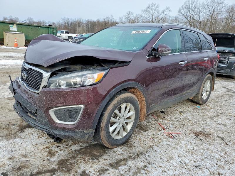 2016 KIA SORENTO LX — VIN 5XYPGDA37GG151979